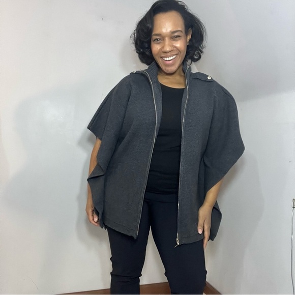 WHBM Dark Neutral Zip Up Cardigan Sweater Knit Cape Lagenlook Scandi Cozy Small - Picture 9 of 17